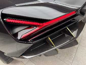 LAMBORGHINI REVUELTO 2025 Image 28