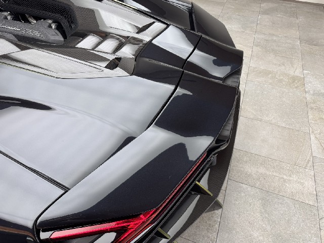 LAMBORGHINI REVUELTO 2025 Image 37