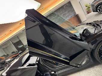 LAMBORGHINI REVUELTO 2025 Image 50