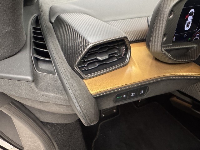 LAMBORGHINI REVUELTO 2025 Image 57