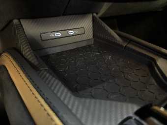 LAMBORGHINI REVUELTO 2025 Image 67