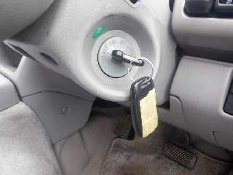 MAZDA BONGO FRIENDEE 2002 Image 11