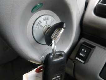 MAZDA BONGO FRIENDEE 2001 Image 13