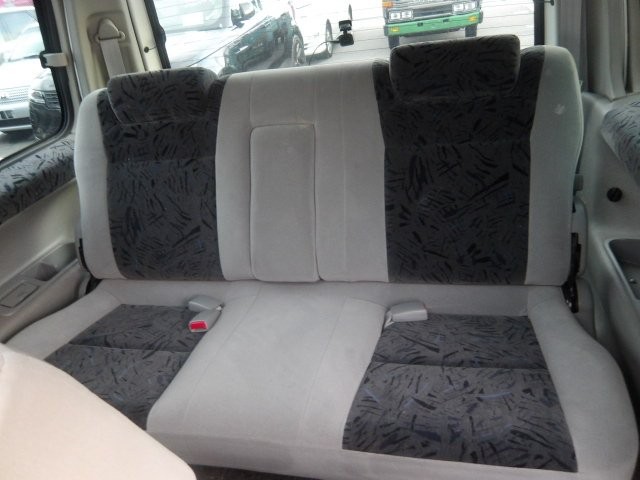 MAZDA BONGO FRIENDEE 2001 Image 28