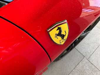 FERRARI SF90 STRADALE 2021 Image 21