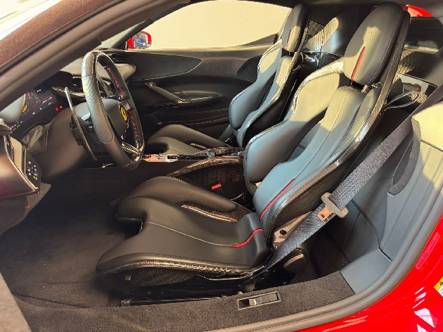 FERRARI SF90 STRADALE 2021 Image 29