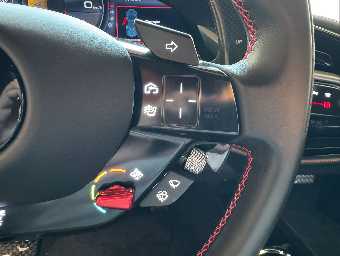 FERRARI SF90 STRADALE 2021 Image 33