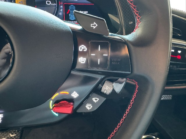 FERRARI SF90 STRADALE 2021 Image 41