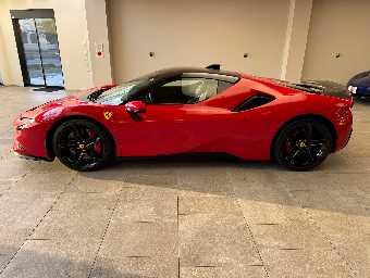 FERRARI SF90 STRADALE 2021 Image 8