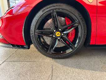 FERRARI SF90 STRADALE 2021 Image 9