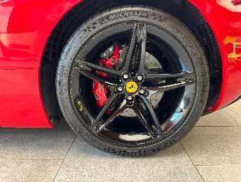 FERRARI SF90 STRADALE 2021 Image 10