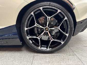 LAMBORGHINI REVUELTO 2025 Image 20