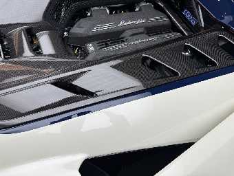 LAMBORGHINI REVUELTO 2025 Image 29