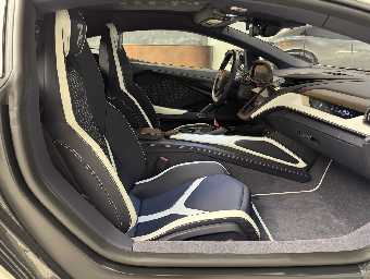 LAMBORGHINI REVUELTO 2025 Image 43