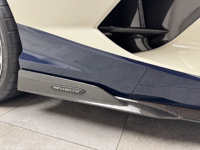 LAMBORGHINI REVUELTO 2025 Image 55