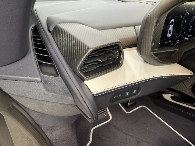 LAMBORGHINI REVUELTO 2025 Image 64