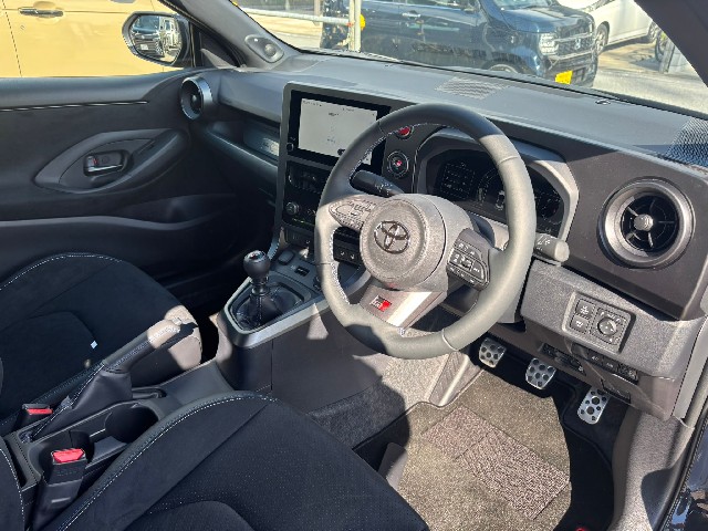 TOYOTA GR YARIS 2024 Image 19