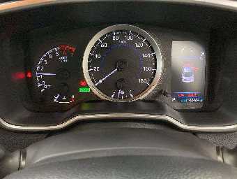 TOYOTA COROLLA 2020 Image 9