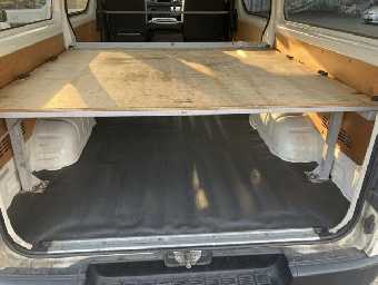 TOYOTA HIACE 2014 Image 10