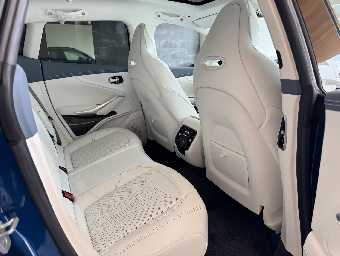 ASTON MARTIN DBX 2022 Image 30