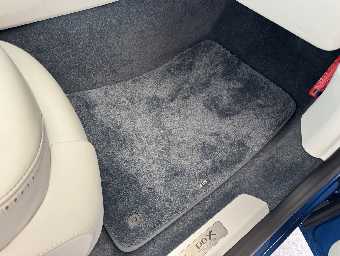 ASTON MARTIN DBX 2022 Image 42