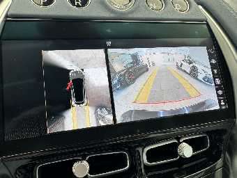 ASTON MARTIN DBX 2022 Image 54