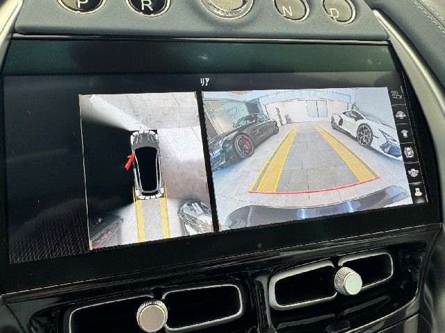 ASTON MARTIN DBX 2022 Image 60