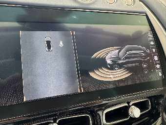 ASTON MARTIN DBX 2022 Image 56