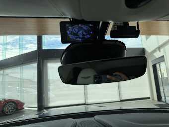 ASTON MARTIN DBX 2022 Image 62