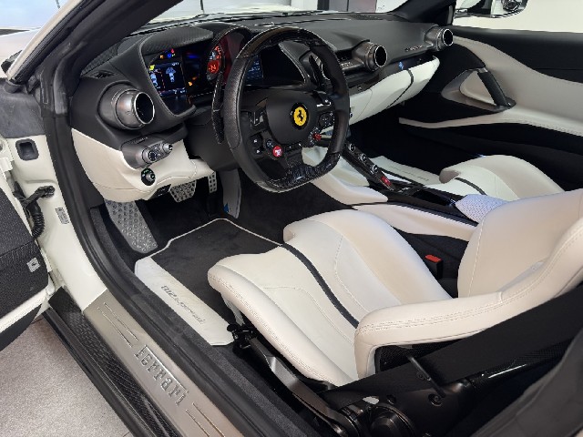 FERRARI 812 SUPERFAST 2018 Image 24