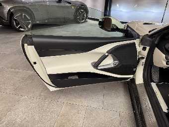 FERRARI 812 SUPERFAST 2018 Image 21