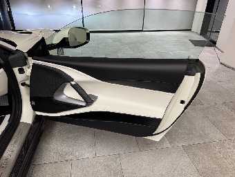 FERRARI 812 SUPERFAST 2018 Image 25