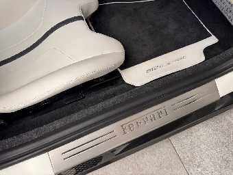 FERRARI 812 SUPERFAST 2018 Image 27