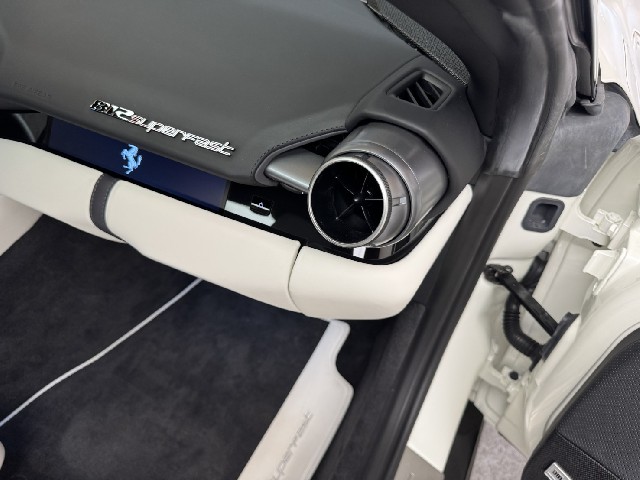 FERRARI 812 SUPERFAST 2018 Image 35