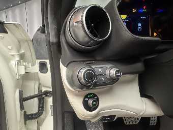 FERRARI 812 SUPERFAST 2018 Image 36