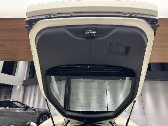 FERRARI 812 SUPERFAST 2018 Image 41