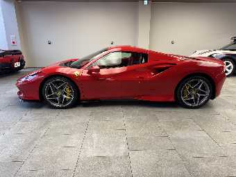 FERRARI F8 SPIDER 2021 Image 16