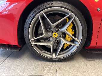 FERRARI F8 SPIDER 2021 Image 17