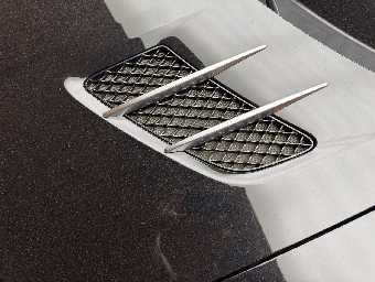 MERCEDES BENZ SLS AMG 2011 Image 21