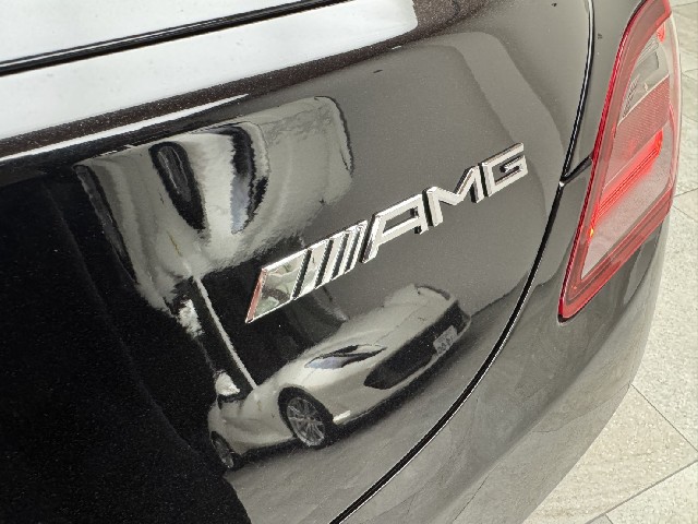 MERCEDES BENZ SLS AMG 2011 Image 33