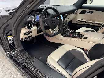 MERCEDES BENZ SLS AMG 2011 Image 30