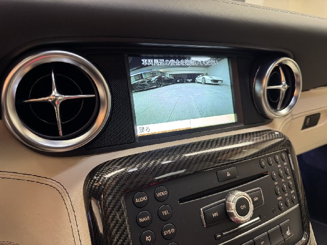 MERCEDES BENZ SLS AMG 2011 Image 53