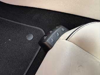 MERCEDES BENZ SLS AMG 2011 Image 48