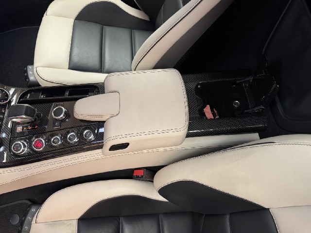 MERCEDES BENZ SLS AMG 2011 Image 58