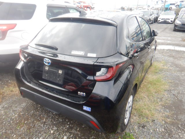 TOYOTA YARIS 2022 Image 21