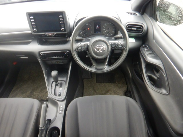 TOYOTA YARIS 2022 Image 23