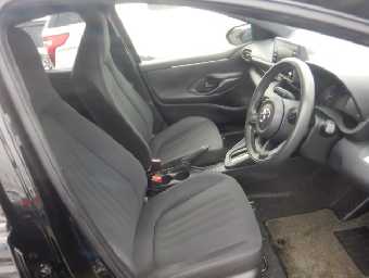 TOYOTA YARIS 2022 Image 7