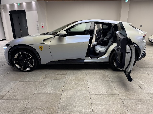 FERRARI PUROSANGUE 2026 Image 81