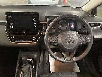 TOYOTA COROLLA TOURING 2020 Image 6