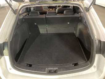 TOYOTA COROLLA TOURING 2020 Image 8